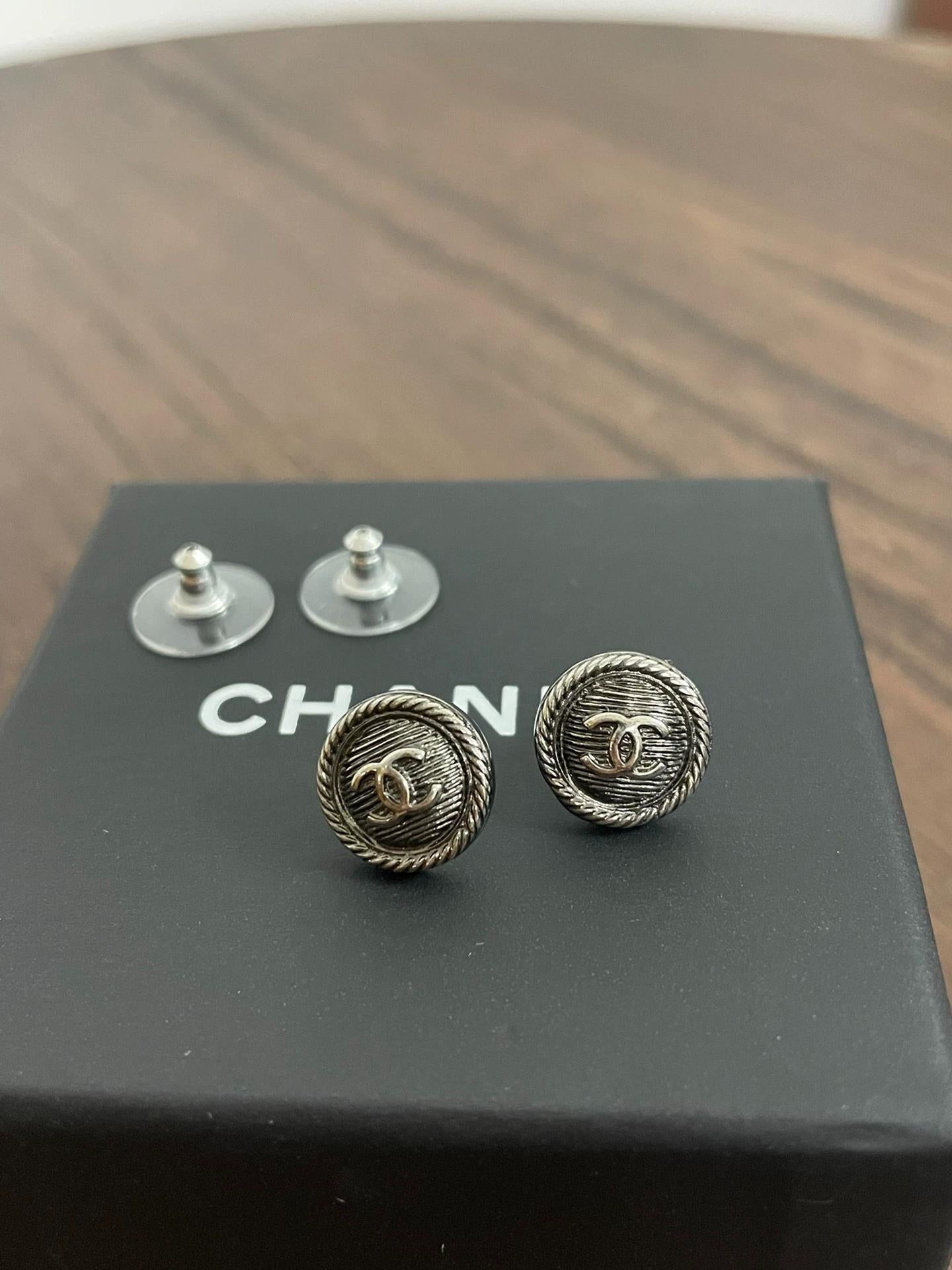 220824-20 Auth Chanel CHANEL Double C Silver tone Earrings