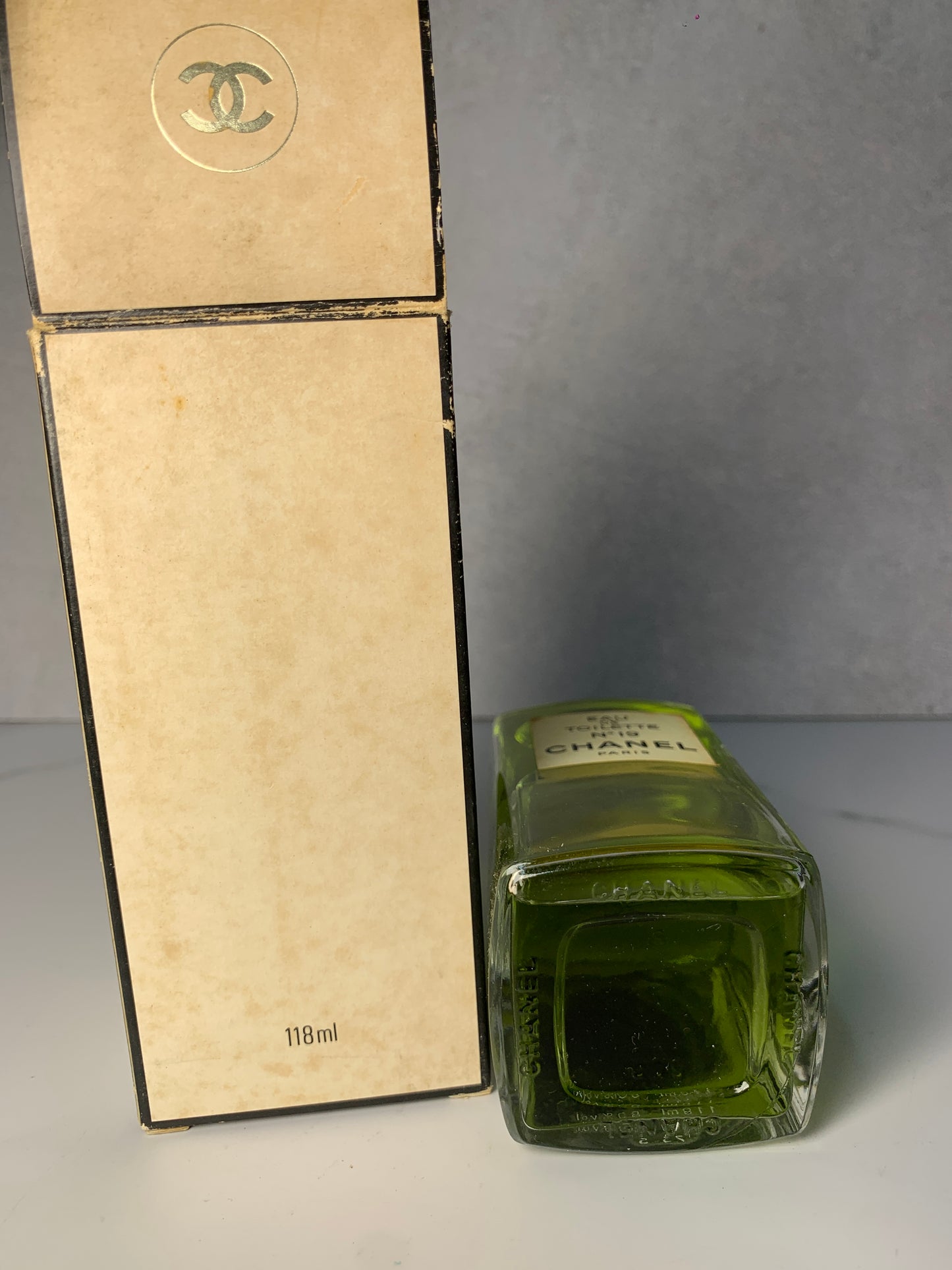 Chanel No. 19 118ml 4 oz Eau de toilette EDT - 230525