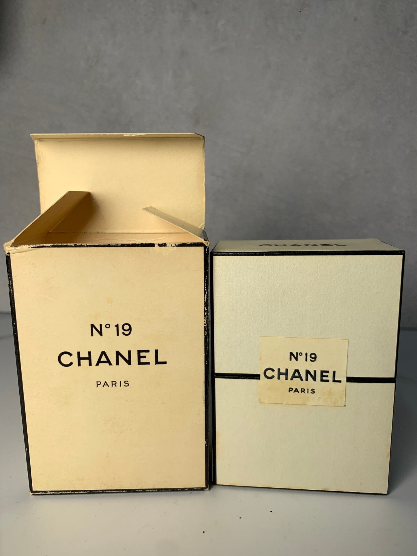 Chanel No. 19 28ml 1 oz Extrait Parfum P. M - 230525