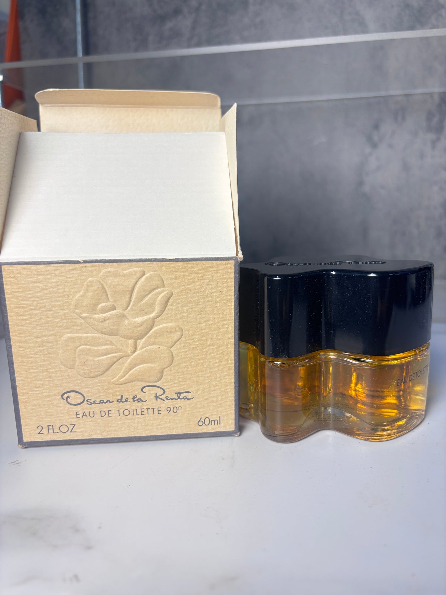 Oscar de la Renta - Oscar de la Renta Eau de Toilette Eau de Toilette 60ml - IN_STOCK 040126