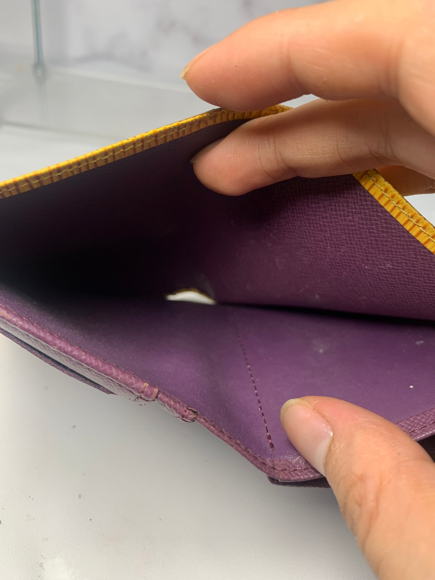 Rare Women Louis Vuitton EPI coins bag holder wallet LV - 040424