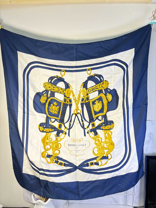 Auth Hermes Scarf Silk Navy 90 x 90cm  - 070524