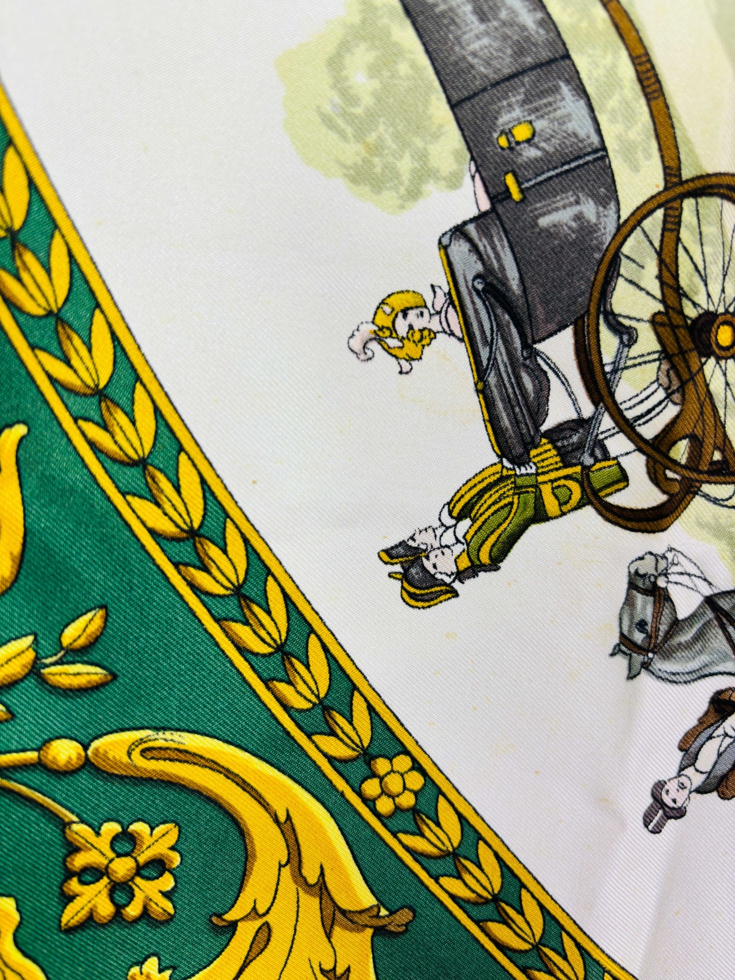 Auth Hermes Scarf Silk Green Long Champs 90 x 90cm - 070524