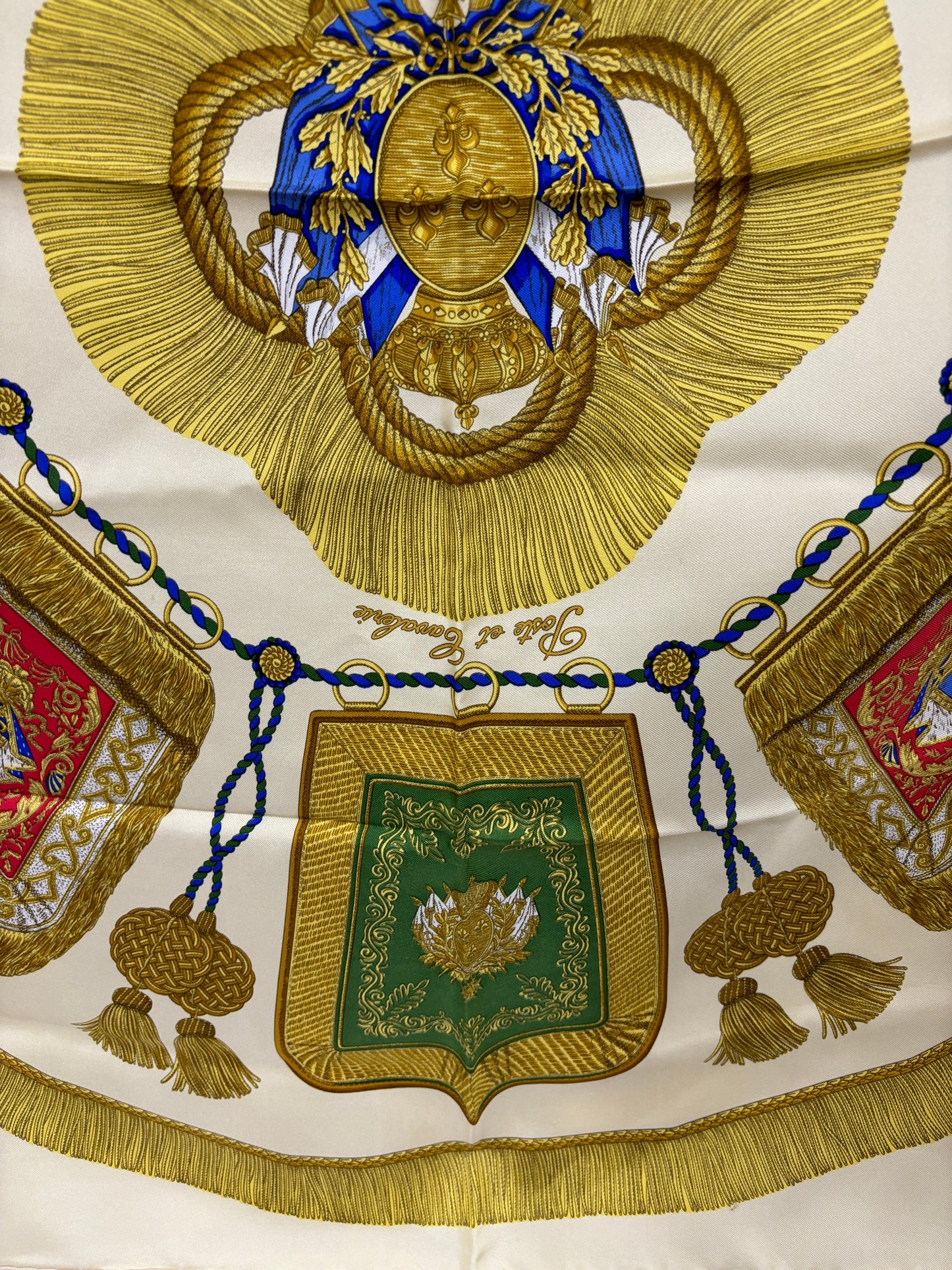 Auth Hermes Scarf Silk White 90 x 90cm Good cond - 110624