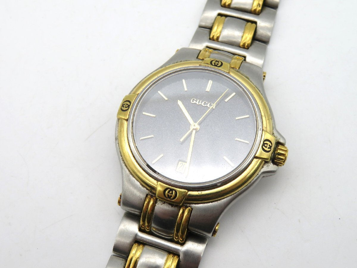 Rare Men Gucci silver tone watch - 060624