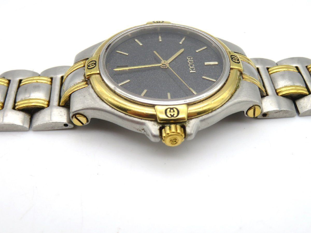 Rare Men Gucci silver tone watch - 060624