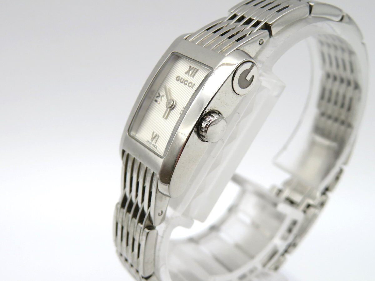 Rare Womenn Gucci silver tone watch - 060624
