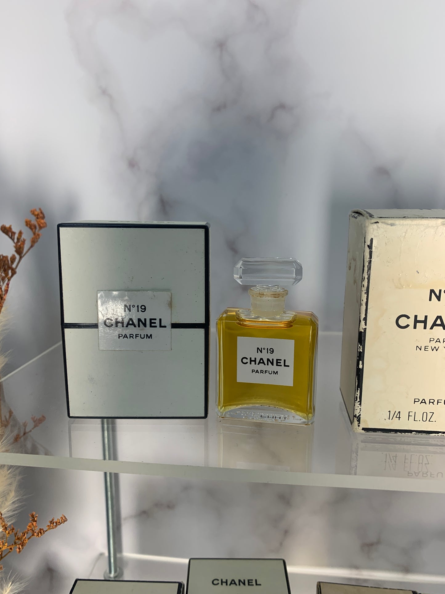 Rare Chanel No. 19 Parfum perfume 7.5ml 1/4 oz - 221122-A