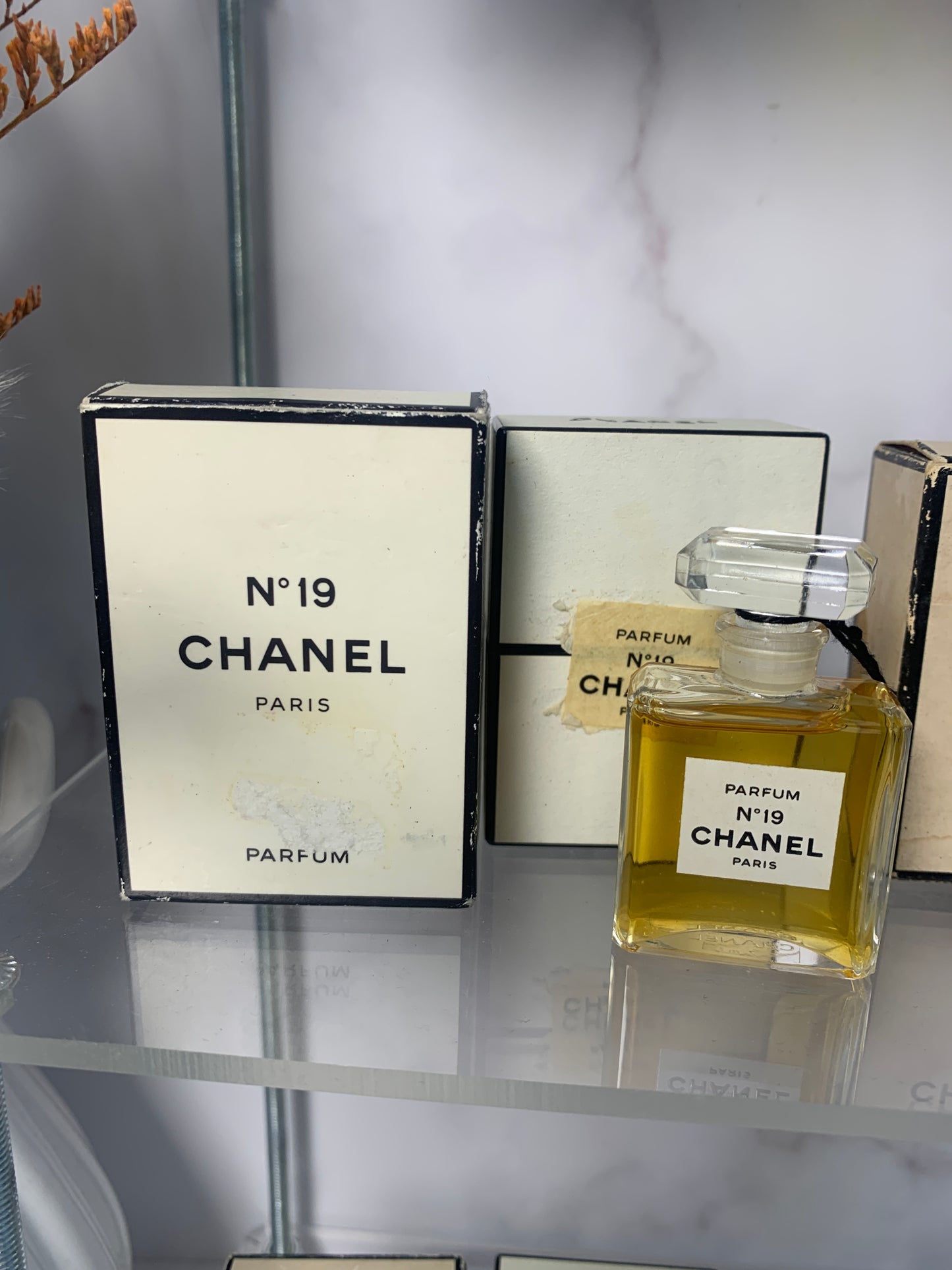 Rare Chanel No. 19 Parfum perfume 7.5ml 1/4 oz - 221122-A