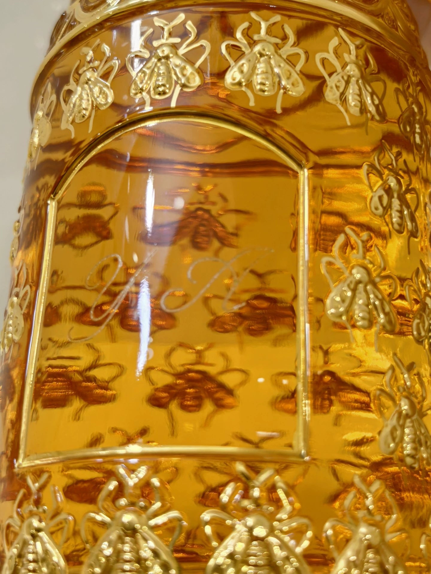 220426-24 Guerlain One Thousand 500ml 16.9 oz