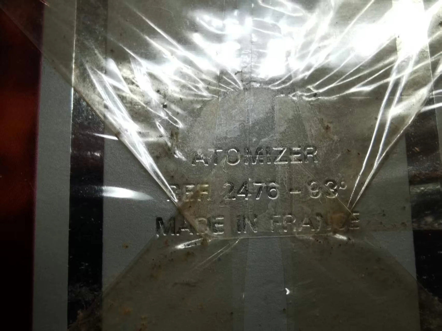 220226-41 Molyneux vivre 90ml 3 oz