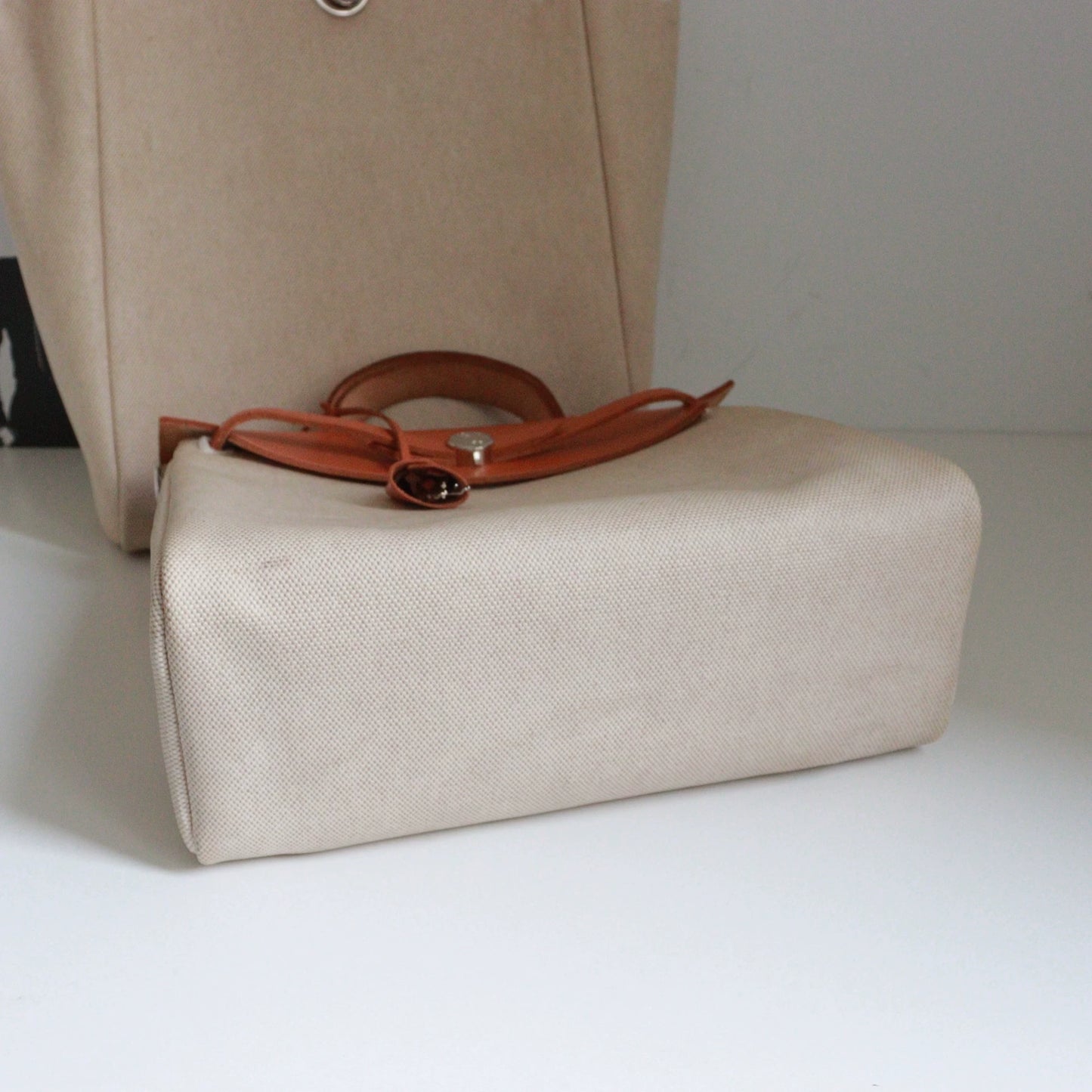 Jun25-bag-44 Auth Hermes Herbag PM 31 canvas Tote handbag shoulder bag
