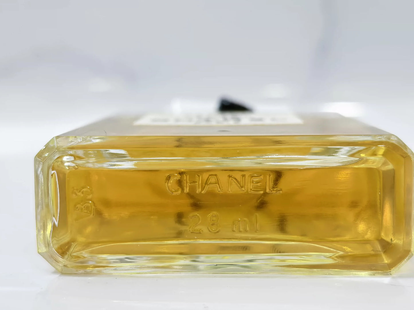 060325-24 Chanel No. 19 28ml 1 oz Parfum Perfume
