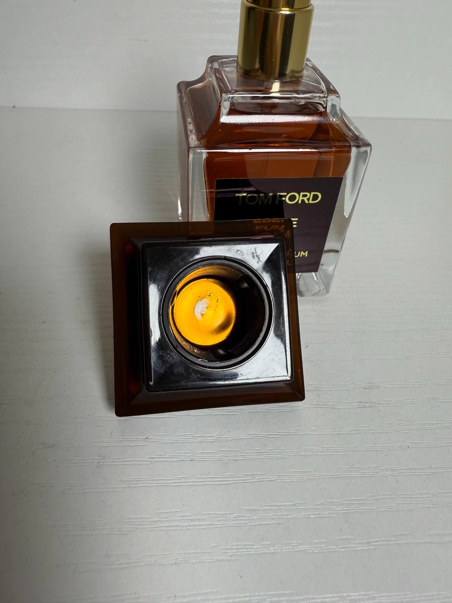 200526-124 TF Smoked Holy Perfume 30ml 1 oz