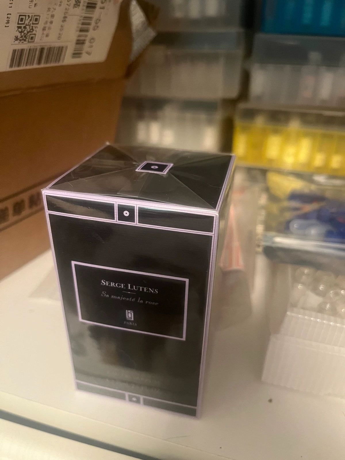051026-lutens-12 Serge Lutens Her Majesty Rudan 75ml 2.5 oz