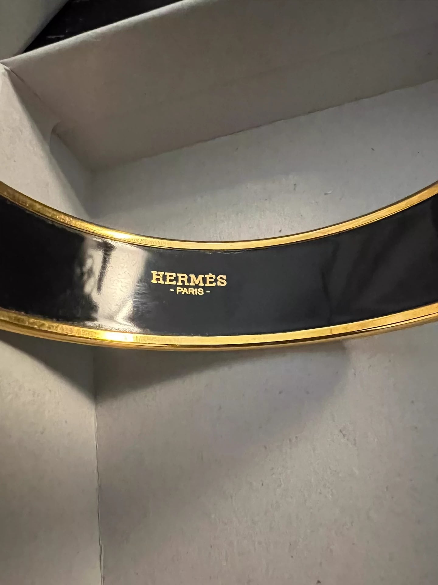 281024-69 Auth HERMES Email Bracelet Bangle Blanc Size 20mm
