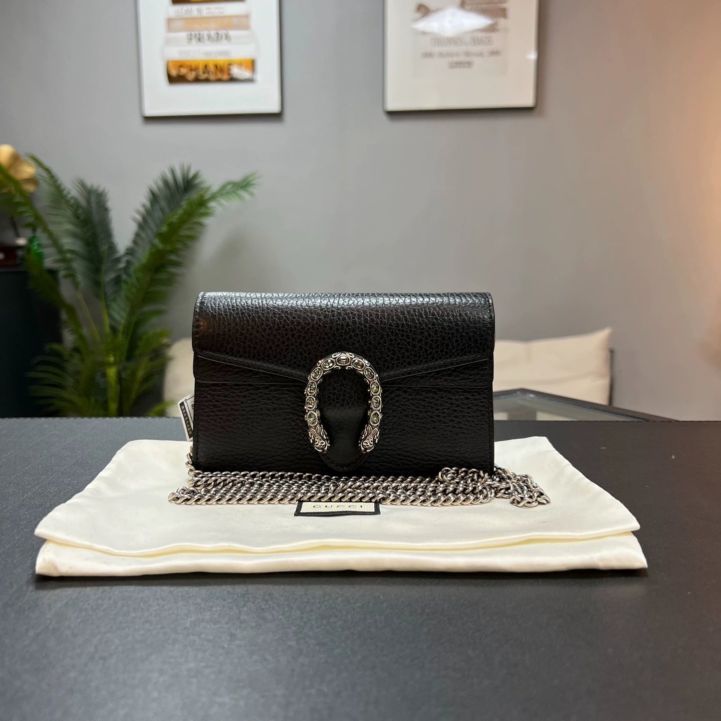 050125-6 Gucci mini shoulder chain bag