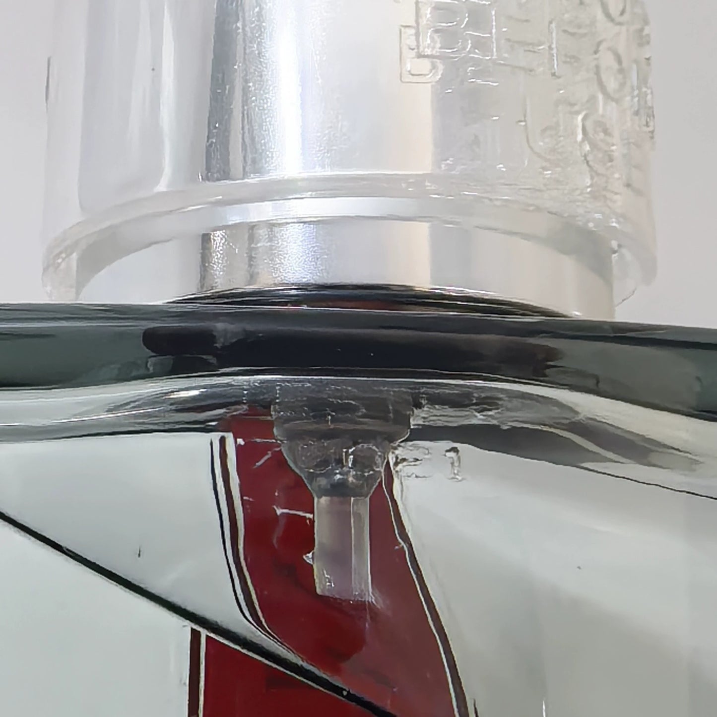 051025-10 Prada EDT 100ml 3.4oz eau de toilette