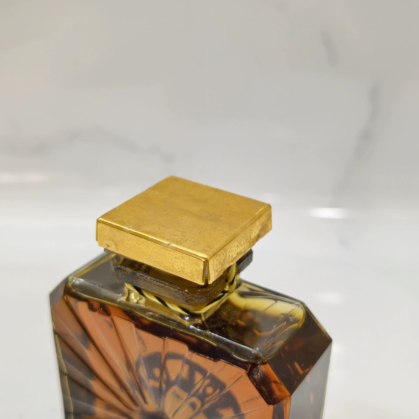 260325-13 Guerlain vol de Nuit 30ml 1 oz parfum perfume