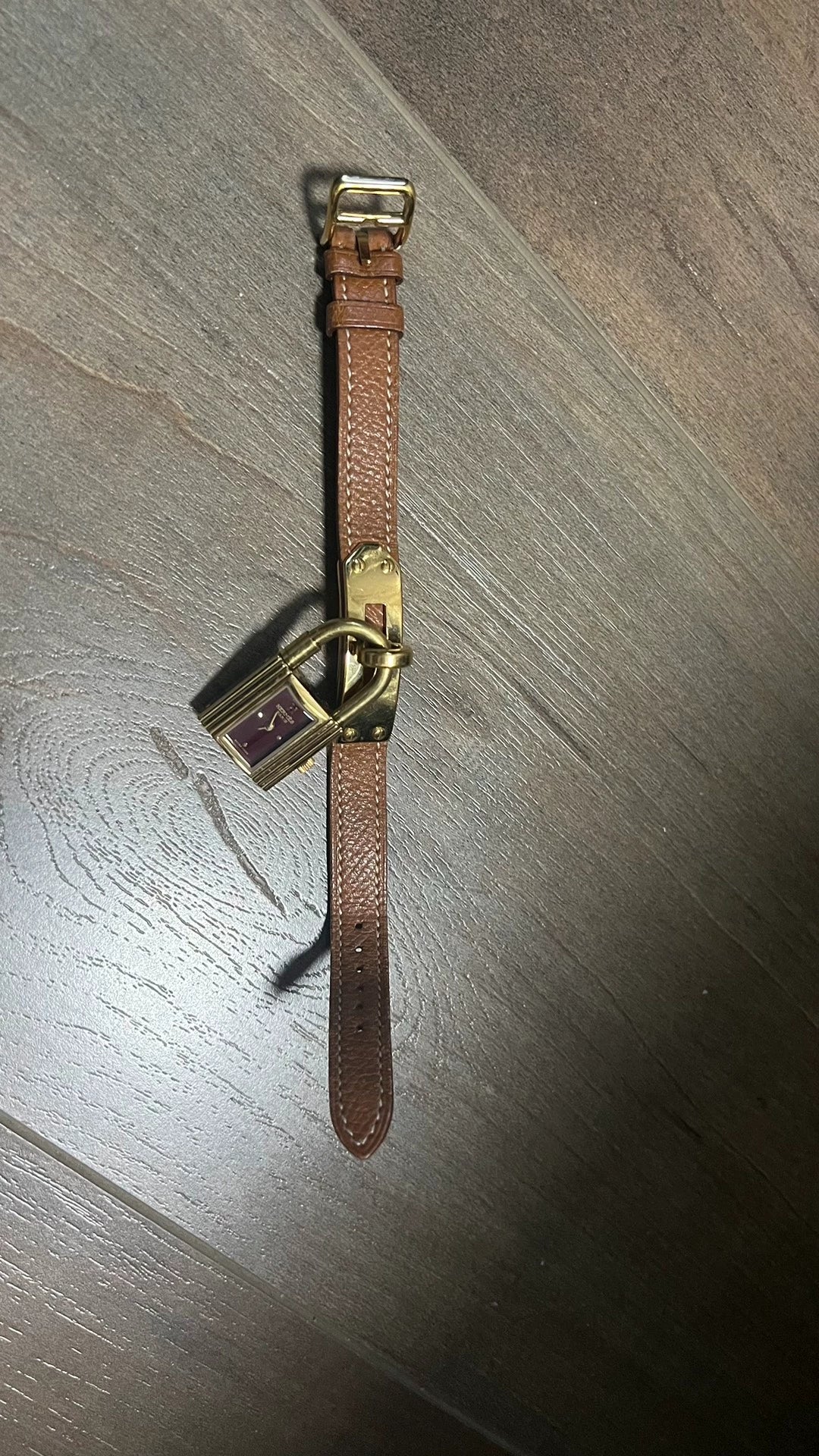 291024-30 Auth HERMES Kelly watch Plated Quartz Ladies watches