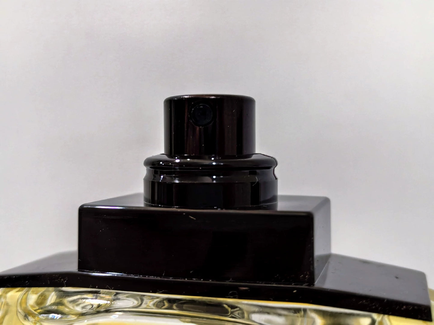 060325-48 Guerlain L'instant 75ml EDT 2.5 oz eau de Toilette