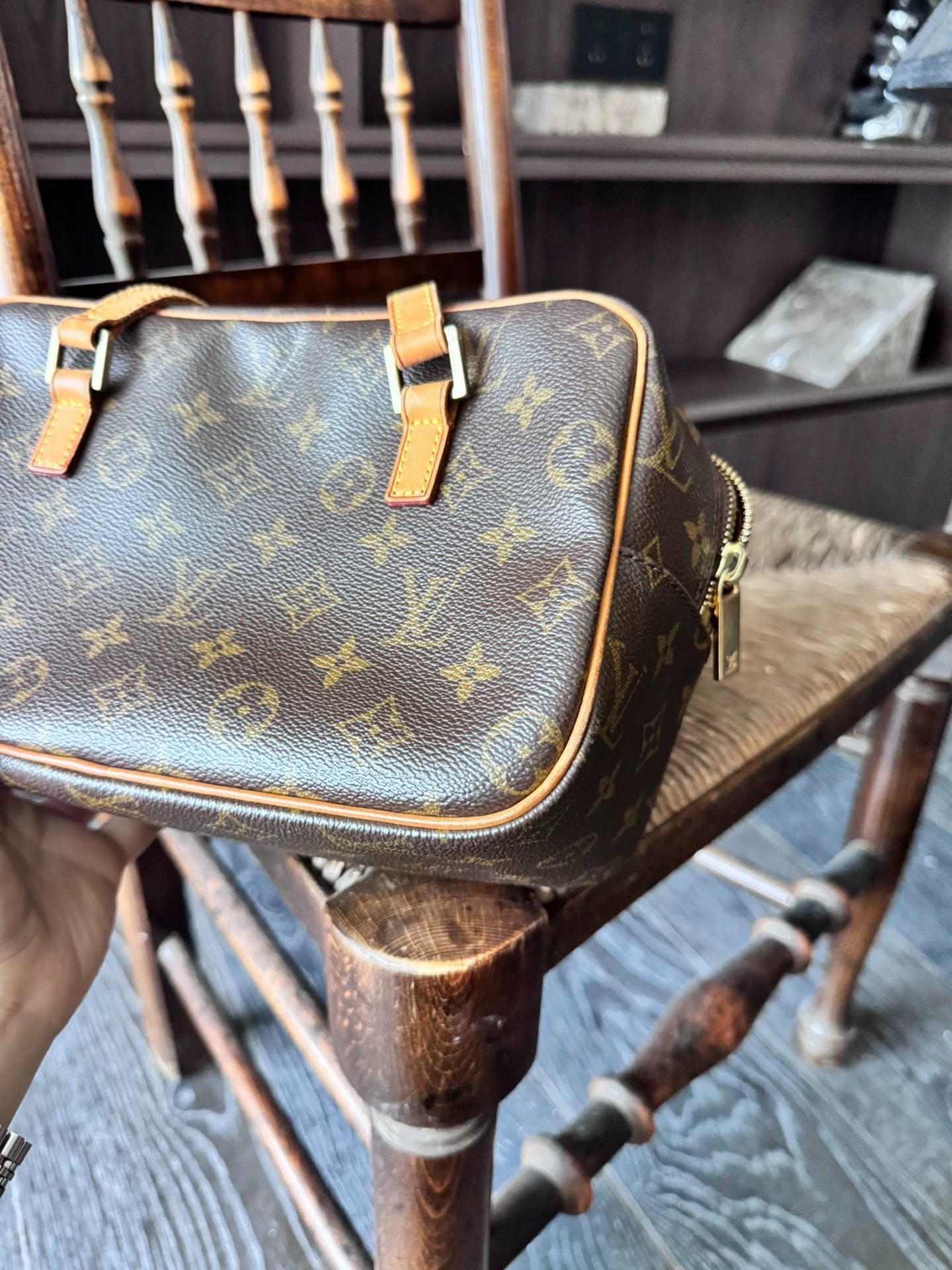 150626-bag-47 lv open smile handbag