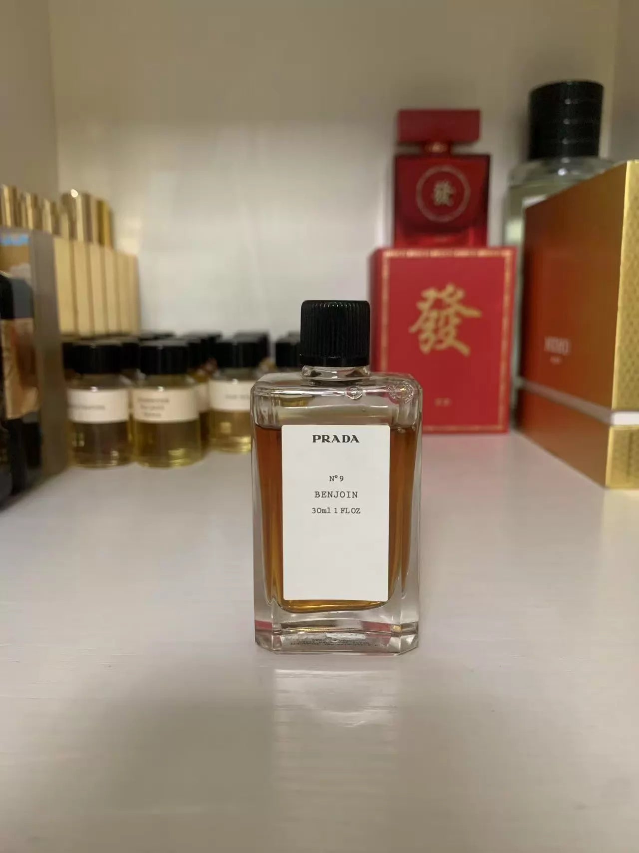 110826-167 Prada benzoin Perfume