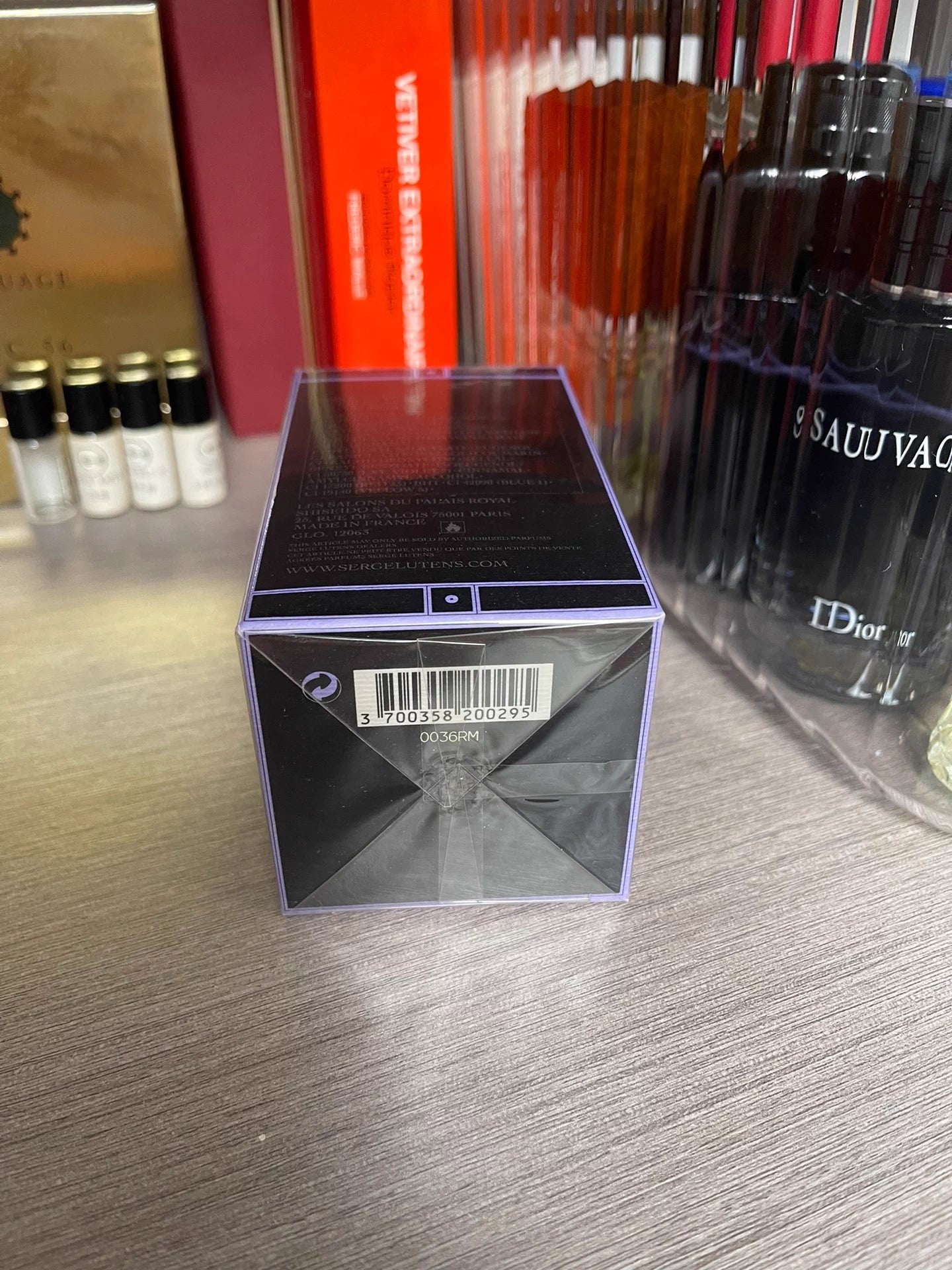 050126-56 Serge Lutens 75ml 2.5 oz eau de parfum EDP