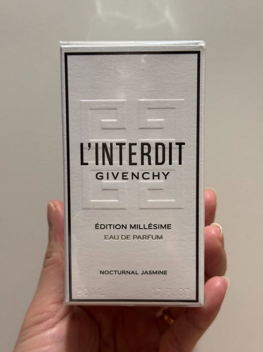 181025-81 Givenchy Eau de Parfum EDP 50ml 1.7oz