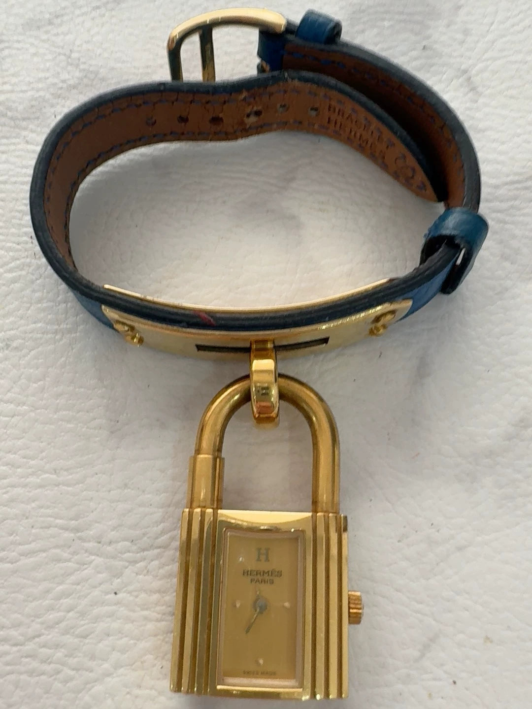 291024-28 Auth HERMES Kelly watch Plated Quartz Ladies watches