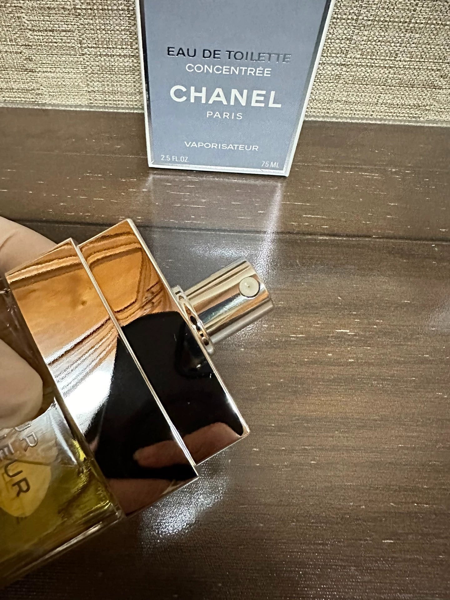 220325-94 Chanel Gentleman Essence Concentrated Pour Monsieur 75ml 2.5 oz