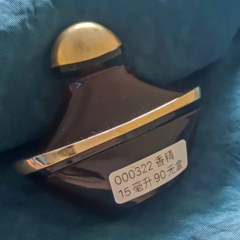 041026-30 Guerlain Santa Sarah Réincarnation Parfum 15 ml 0,5 oz