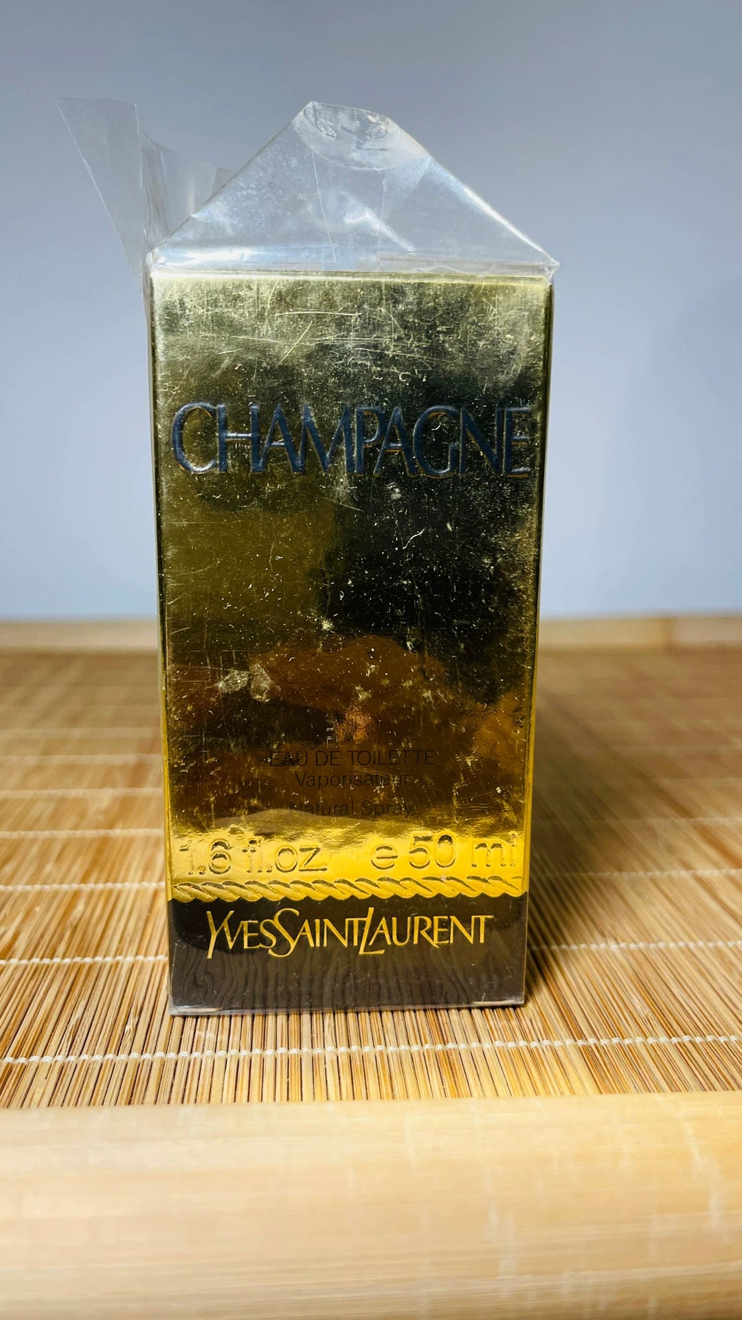 051025-92 Yves Saint Laurent Champagne Eau de Toilette EDT 50ml 1.7 oz