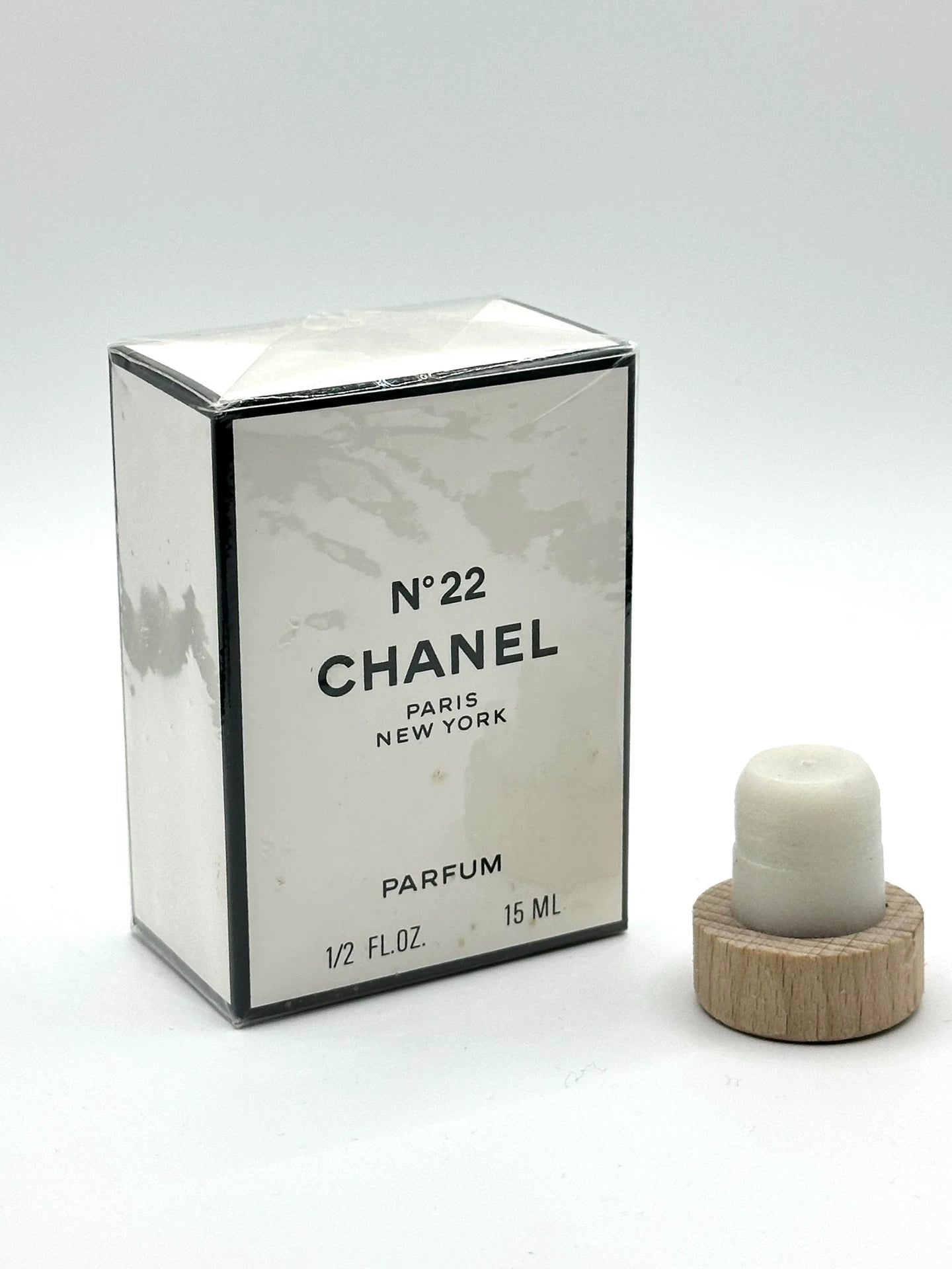 180325-3 Chanel Chanel No. 22 15ml 1/2 oz Parfum Perfume