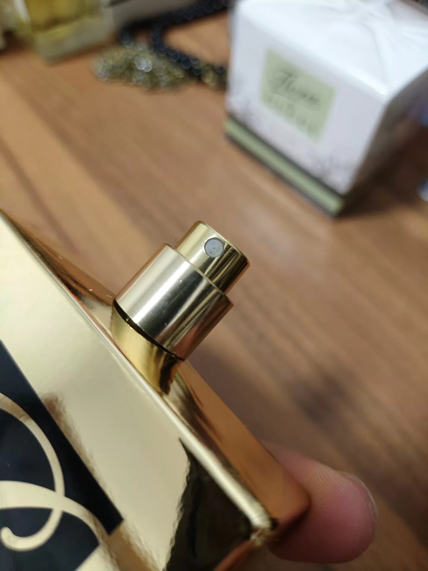 040926-41 Estée Lauder Wood Mystique 100ml