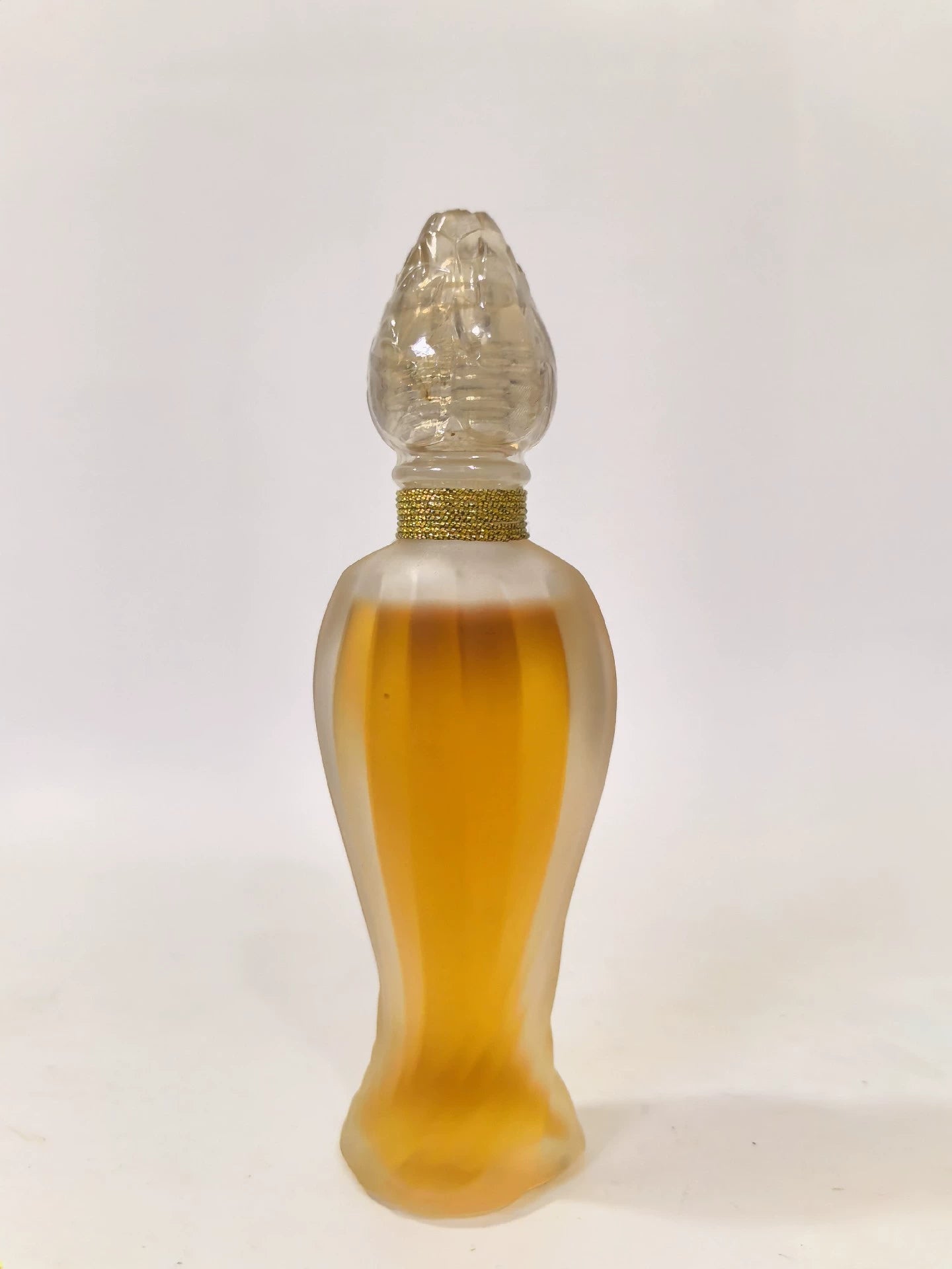 260325-18 Guerlain vol de Nuit 15ml 1/2 oz Parfum perfume