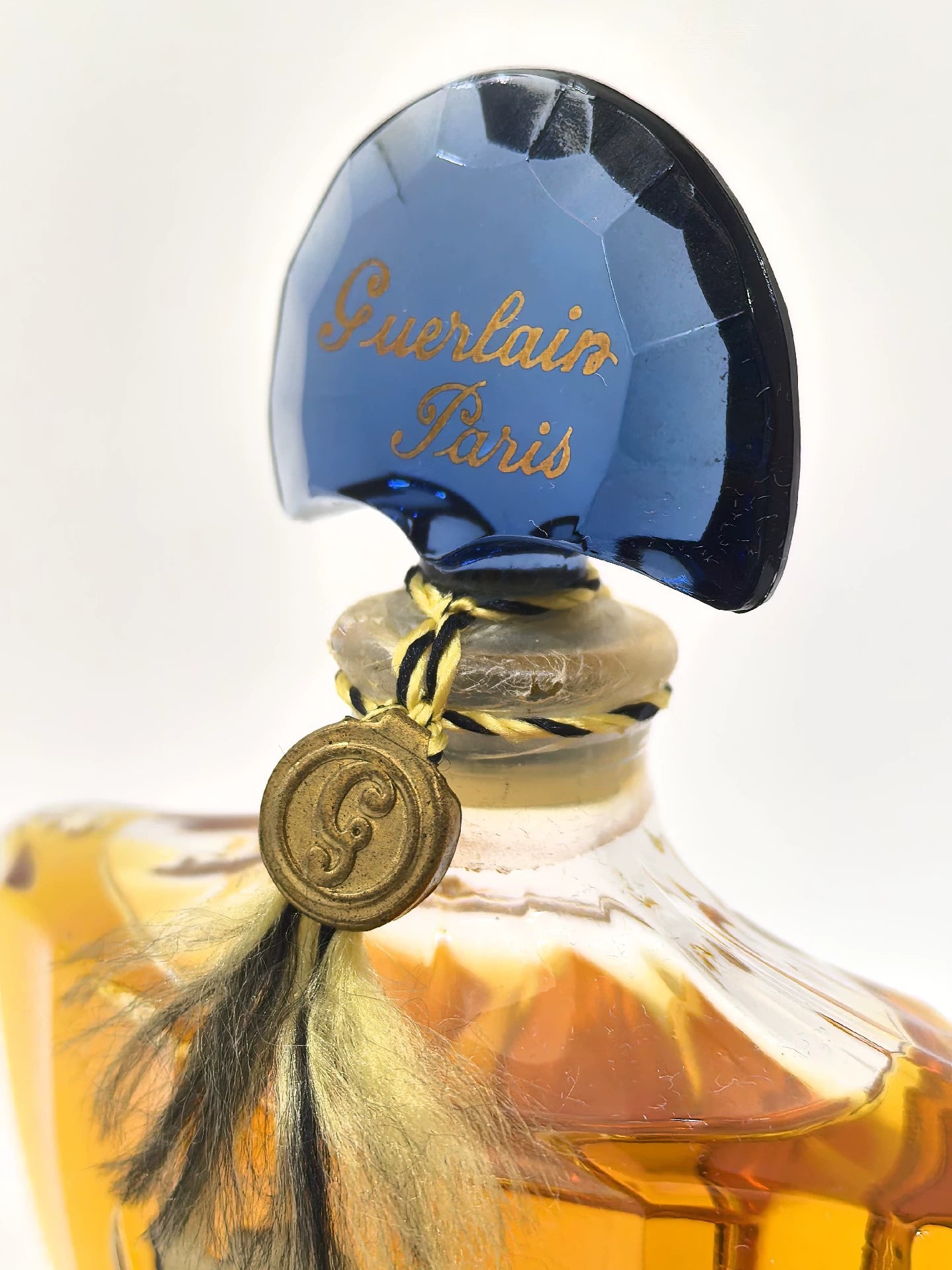 050325-89 Rare Guerlain Shalimar 30ml 1 oz Parfum