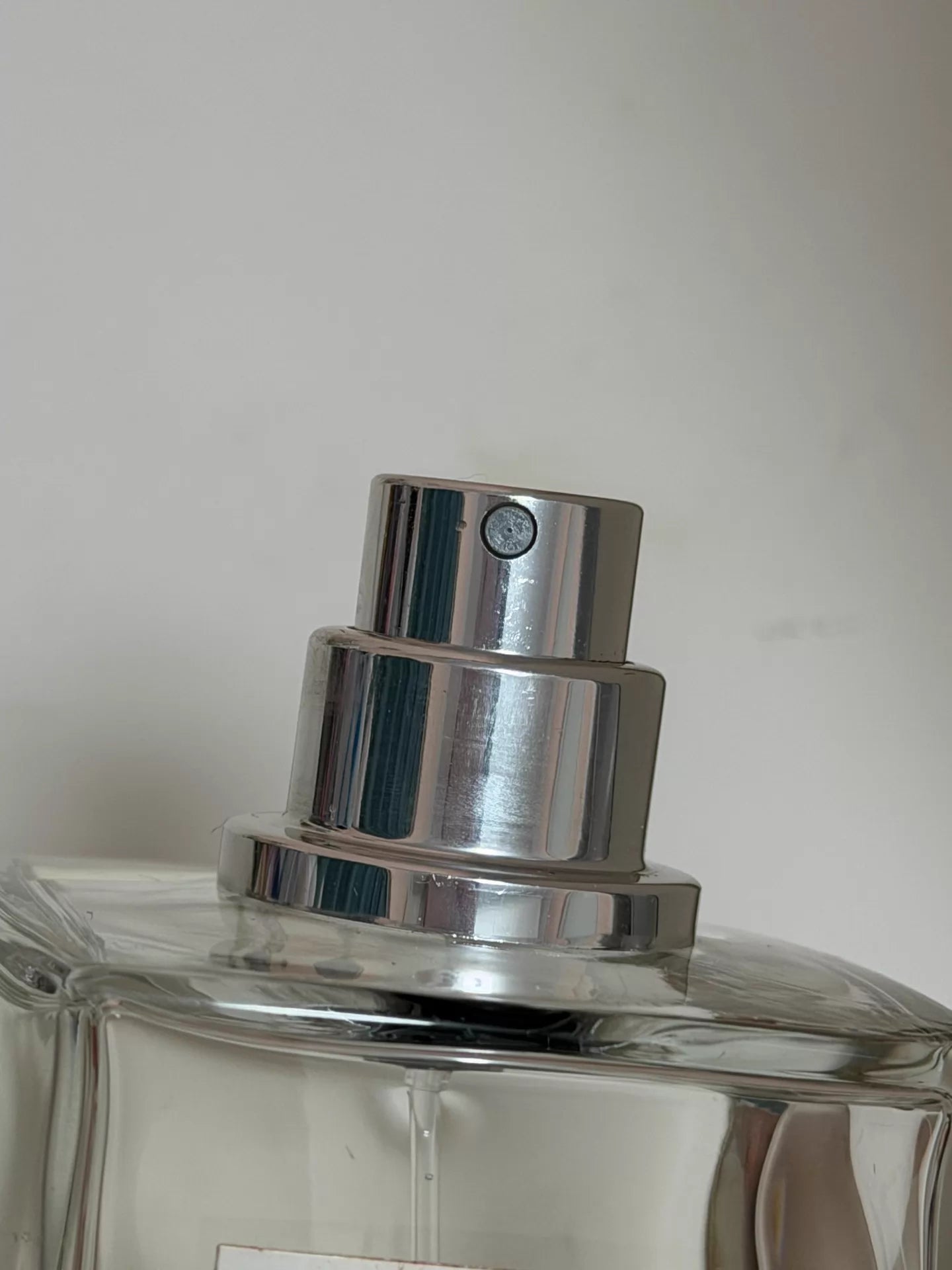 230526-144 Chanel N18 Perfume 200ml 6.8 oz