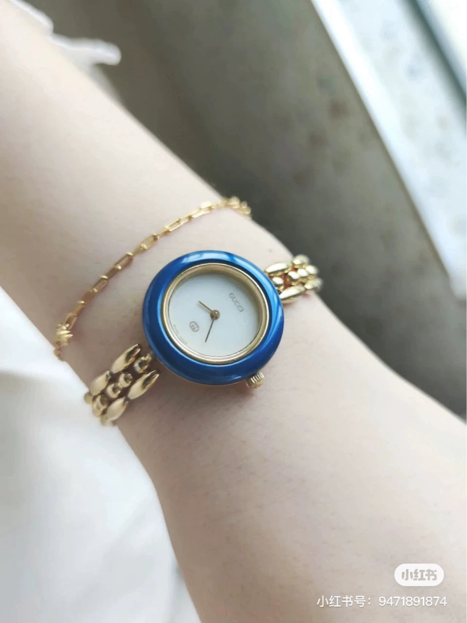 310725-39 Auth Gucci Change Bezel Colors Gold Dial Watch
