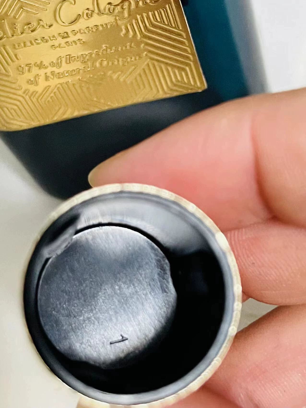 260526-146 Oulong gold leather 100ml 3.4 oz