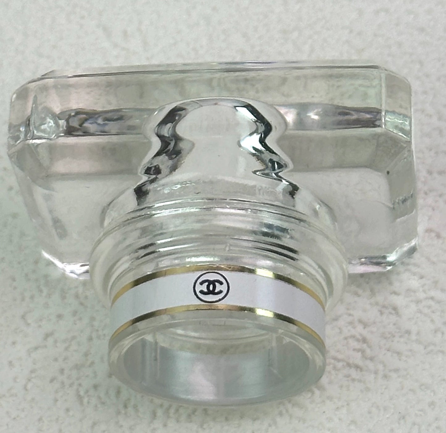 140525-94 Chanel No 19 EDP eau de parfum 100ml 3.4oz