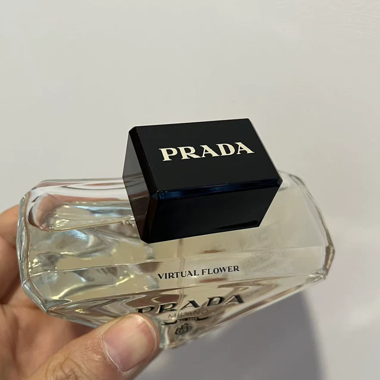 05826-248 Prada Unpredictable Flower Mirror Perfume 90ml 3 oz