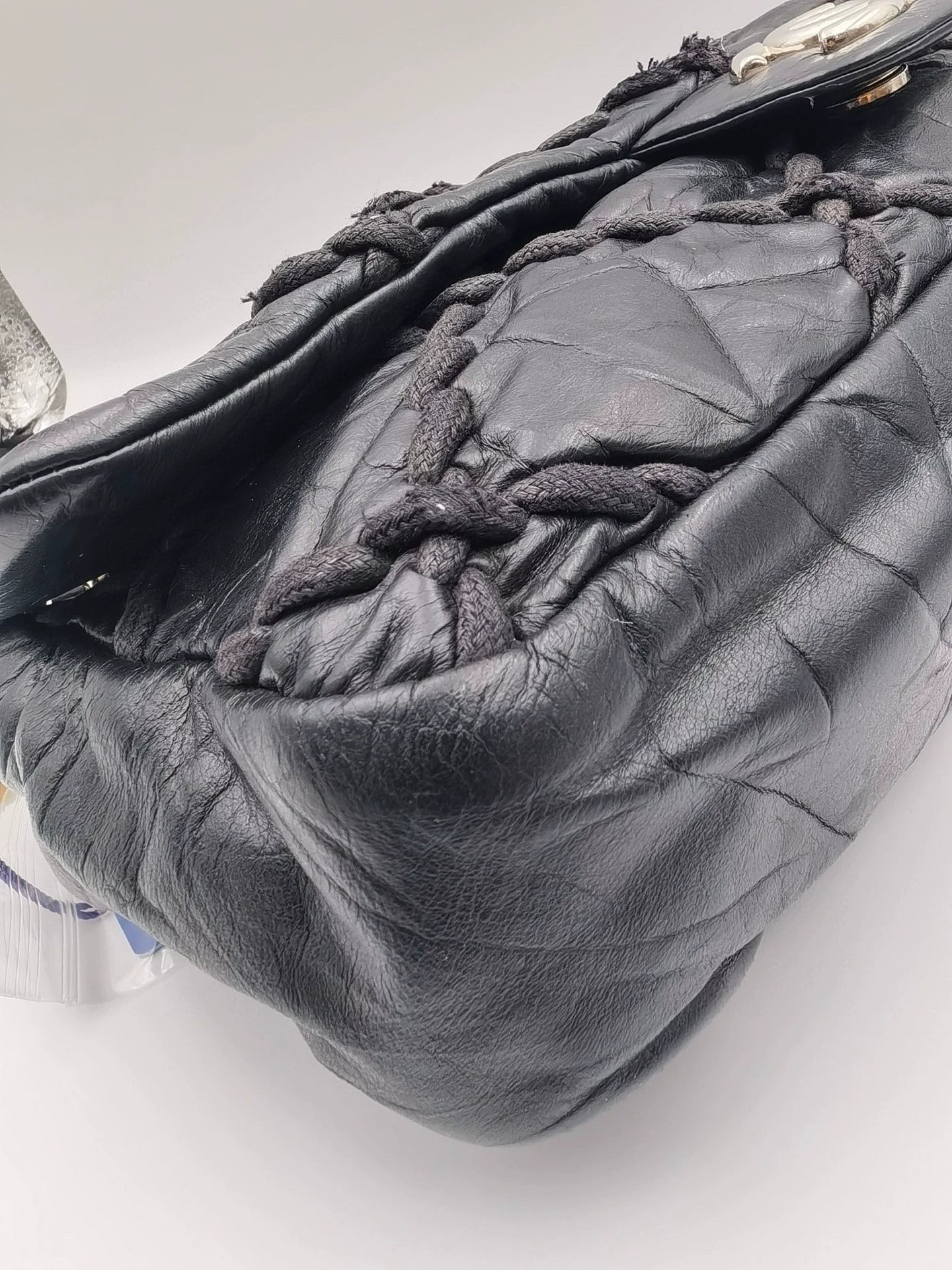050125-1 CHANEL black silver handbag bag