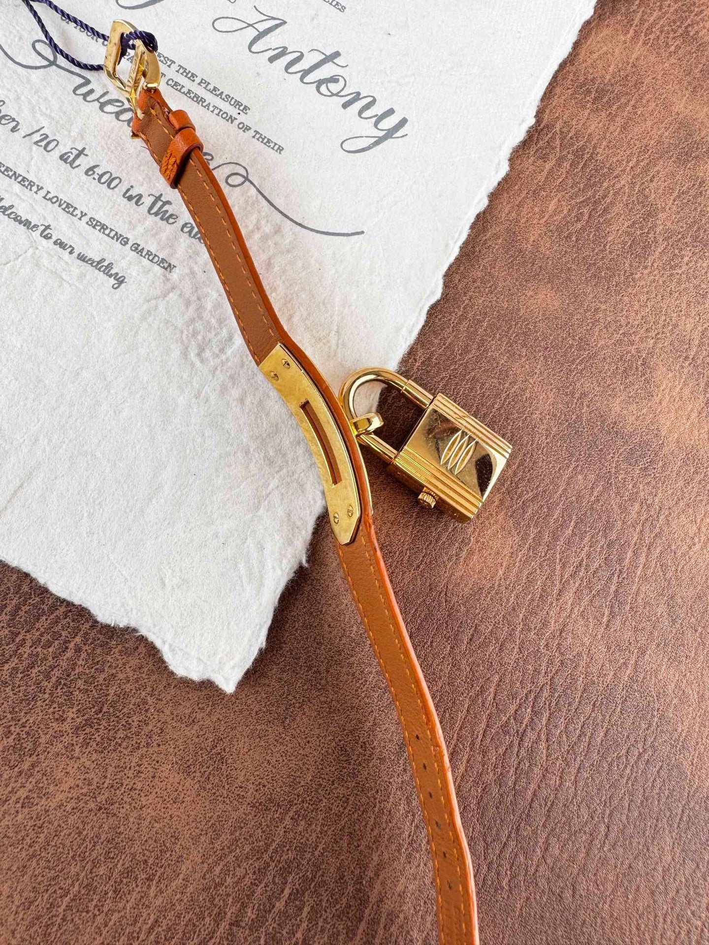 291024-34 Auth HERMES Kelly watch Plated Quartz Ladies watches