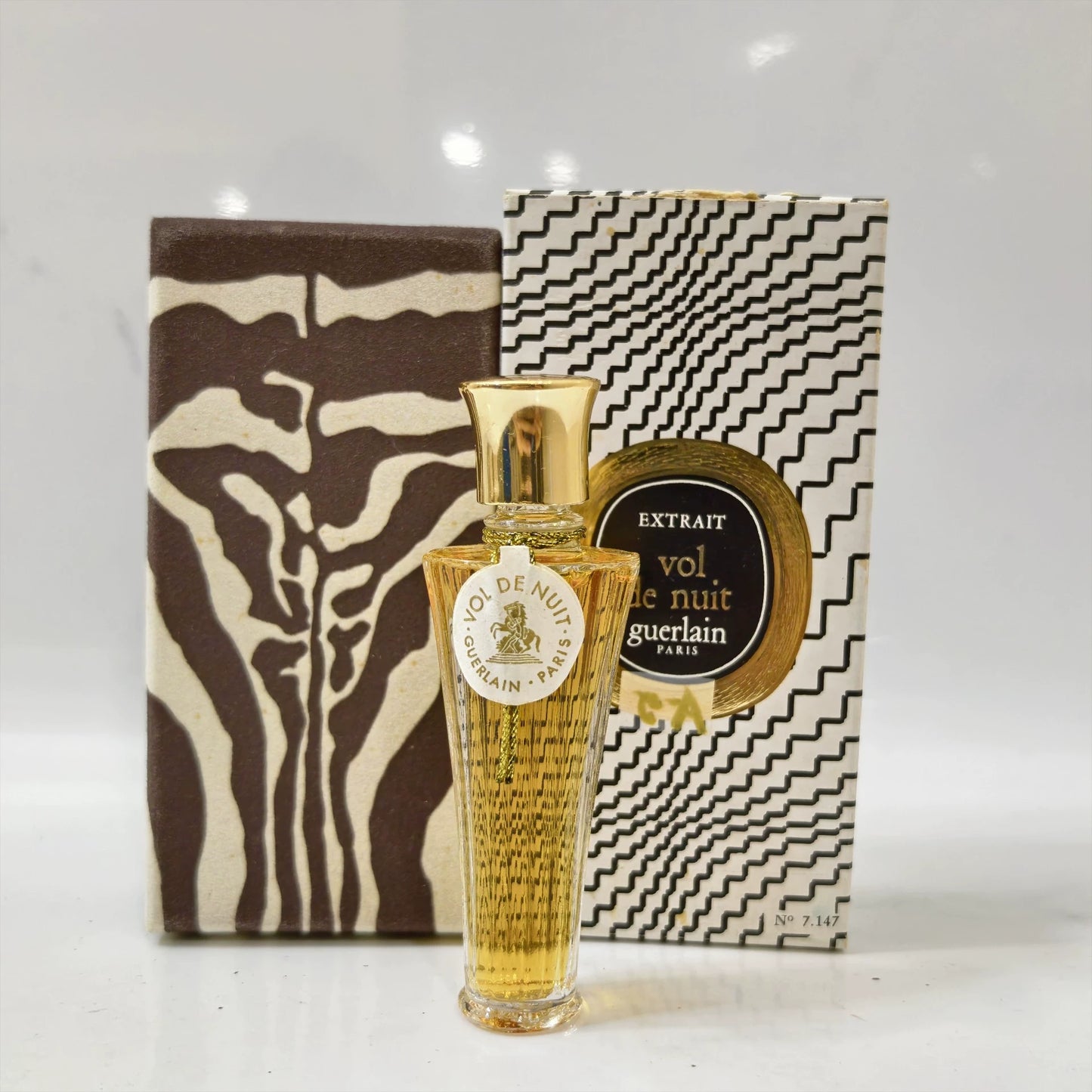 070525-41 Guerlain vol de nuit EXTRAIT Parfum 7.5ml 1/4 oz