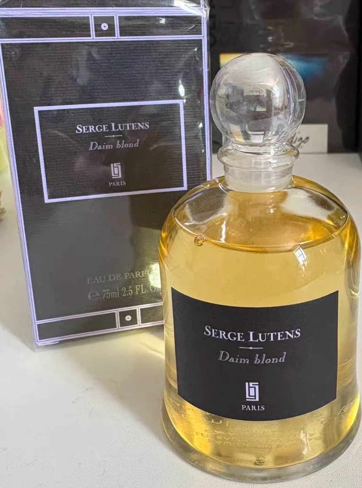051026-lutens-26 Serge Lutens Gold Leather Gold