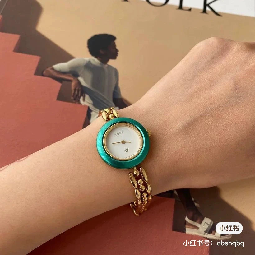 310725-39 Auth Gucci Change Bezel Colors Gold Dial Watch