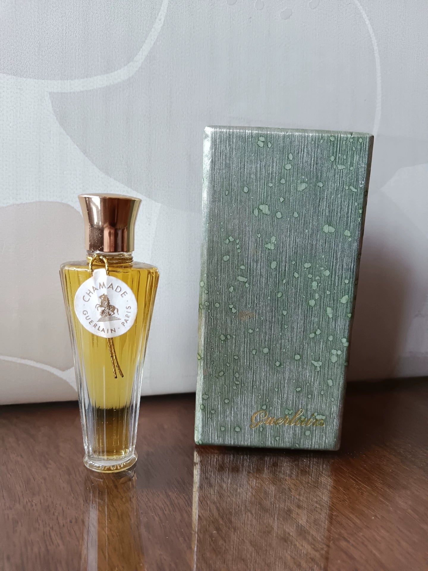 200525-6 Guerlain Chamade 7.5ml 0.25 oz Parfum