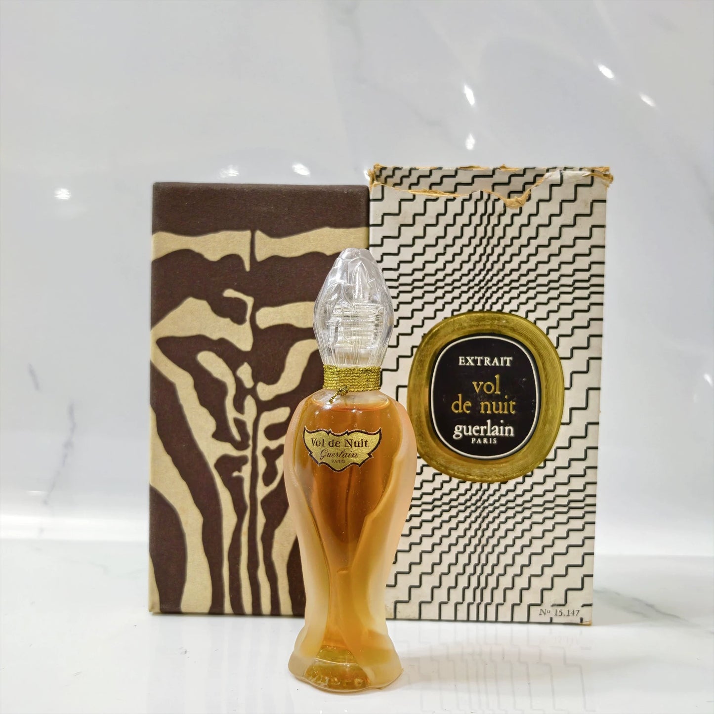 260325-23 Guerlain vol de Nuit 15ml 1/2 oz parfum perfume