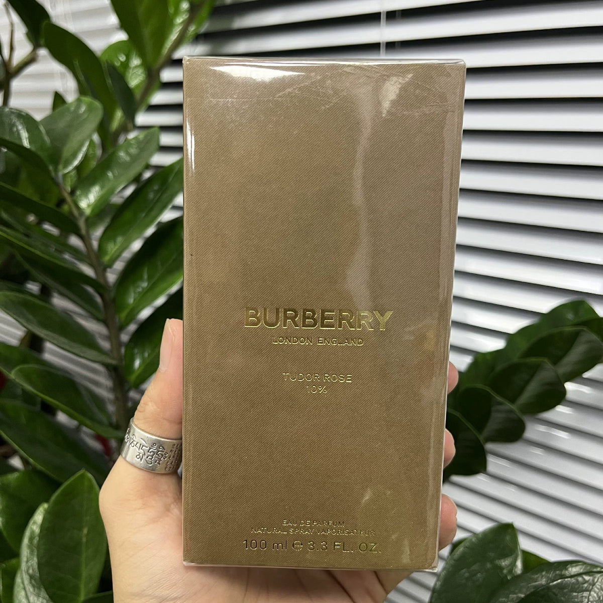 05826-2 Burberry Couture Tudor Rose 100ml 3.4 oz